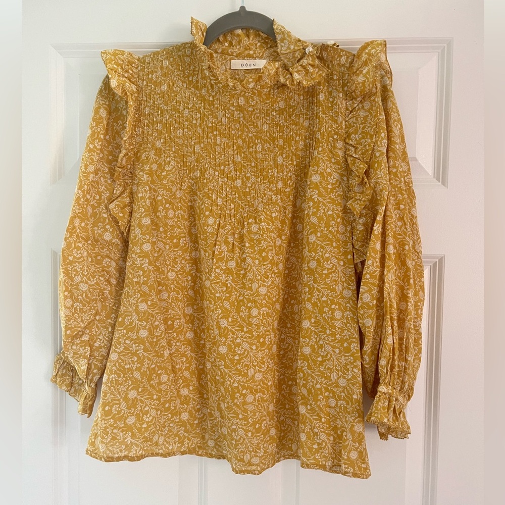 Doen Yellow Floral Blouse